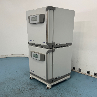 Eppendorf CellXpert Doublestack CO2 Incubator image 1